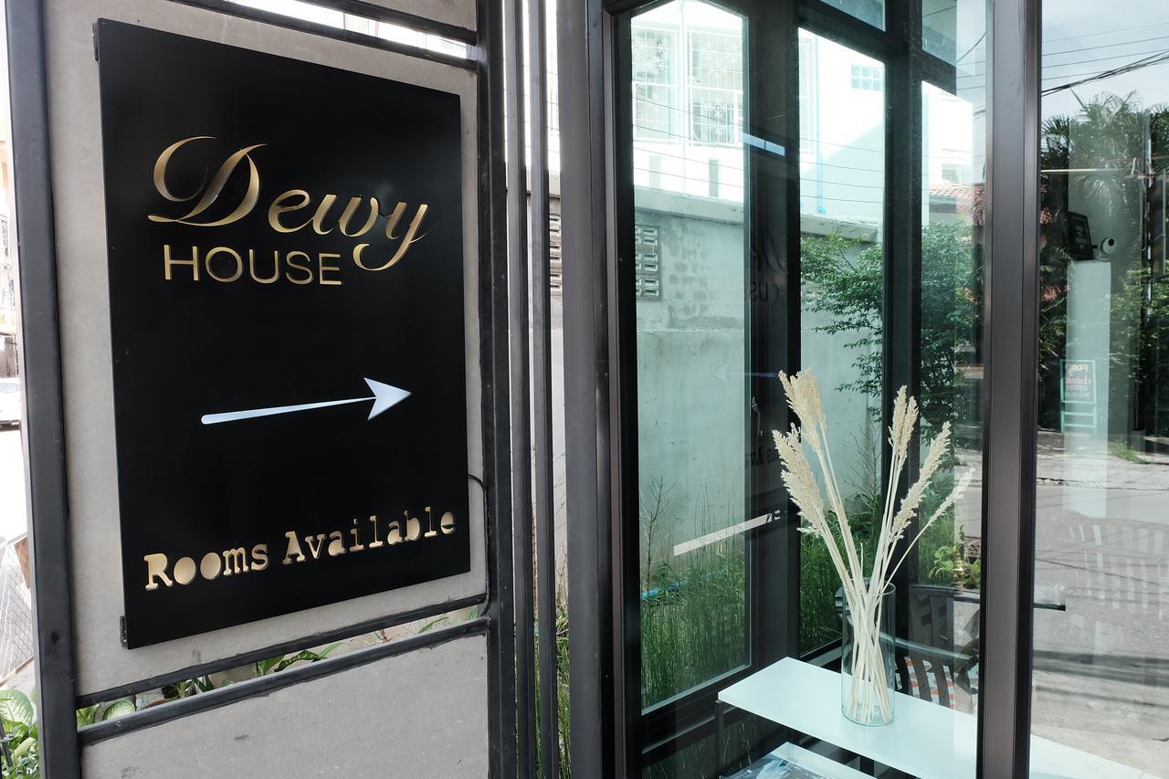 Auberge de jeunesse Dewyhouse à Chiang Mai Extérieur photo